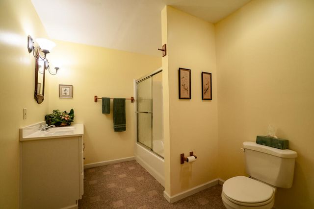 244 E Lapidary Lane, Young Harris, GA 30582