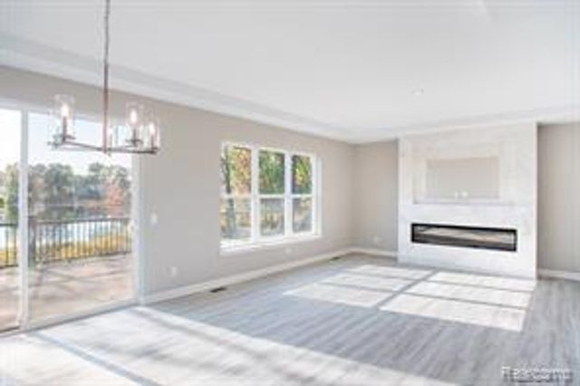 897 Preserve Lane, White Lake, MI 48386