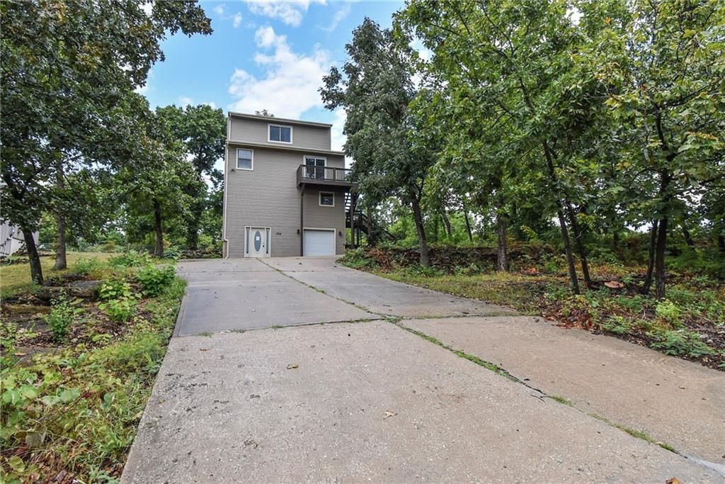 304 E 164th Terrace, Belton, MO 64012