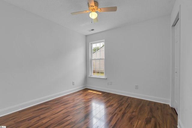 4 Raleigh Court, Simpsonville, SC 29681