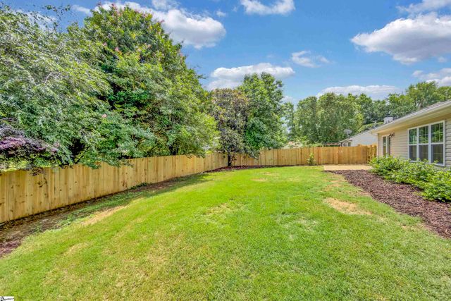 4 Raleigh Court, Simpsonville, SC 29681