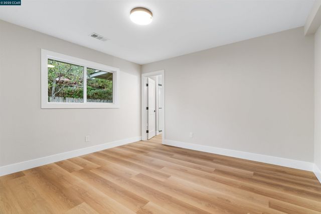 3102 Pine St, Martinez, CA 94553