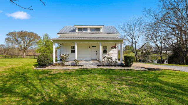 2830 Lockertsville Rd, Ashland City, TN 37015
