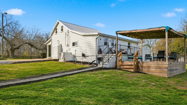 2830 Lockertsville Rd, Ashland City, TN 37015