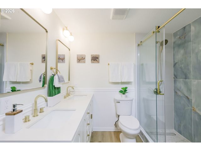 2750 Nw MEHAMA Ct, Portland, OR 97229