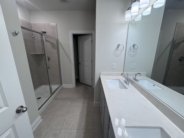 1068 Holland Ridge Way, Lebanon, TN 37090