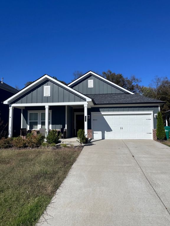 1068 Holland Ridge Way, Lebanon, TN 37090