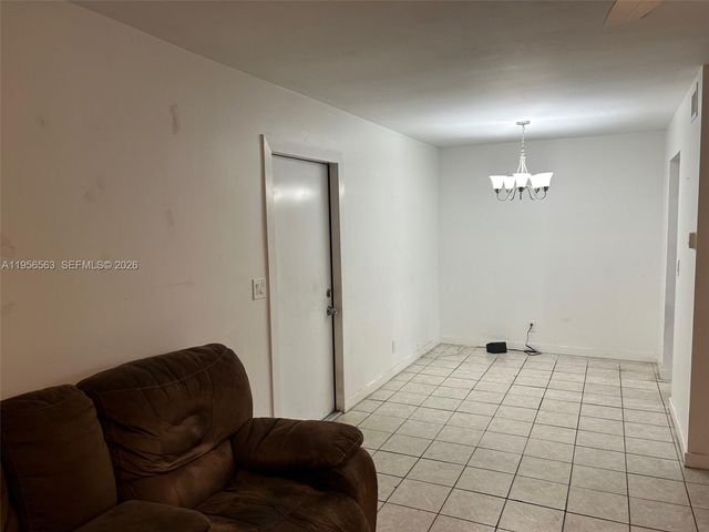 815 SW 30th St J, Fort Lauderdale, FL 33315