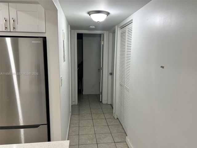 815 SW 30th St J, Fort Lauderdale, FL 33315