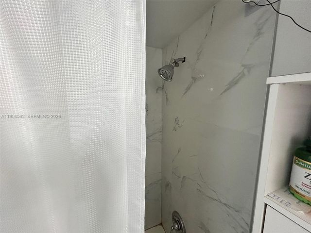 815 SW 30th St J, Fort Lauderdale, FL 33315