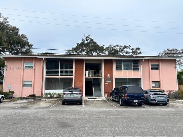 815 SW 30th St J, Fort Lauderdale, FL 33315