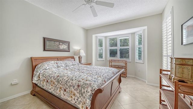4655 TOWER HILL LANE 2414, Sarasota, FL 34238