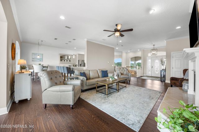 7156 RAMOTH Drive, Jacksonville, FL 32226
