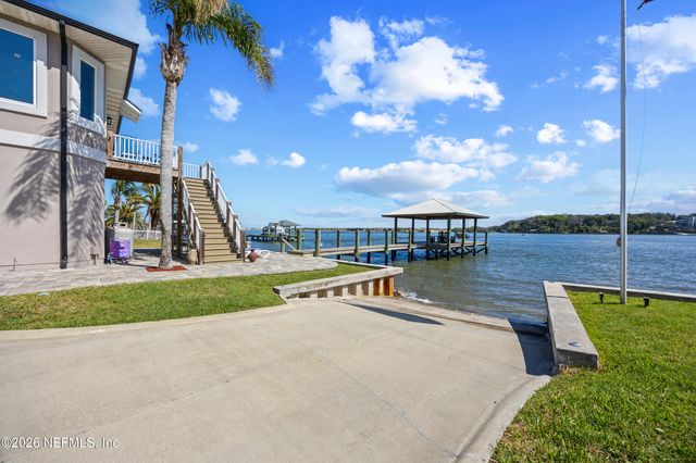 7156 RAMOTH Drive, Jacksonville, FL 32226