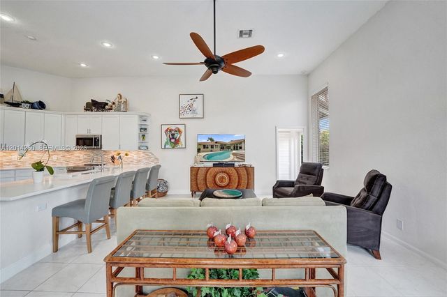 1640 Island Way, Weston, FL 33326