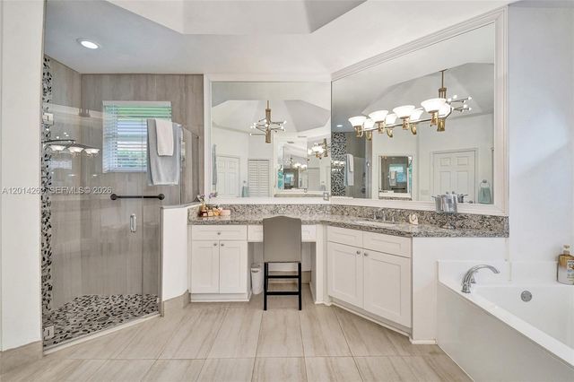 1640 Island Way, Weston, FL 33326