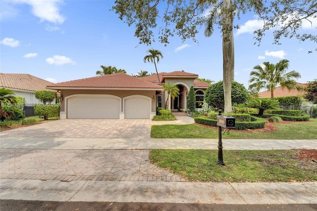 1640 Island Way, Weston, FL 33326