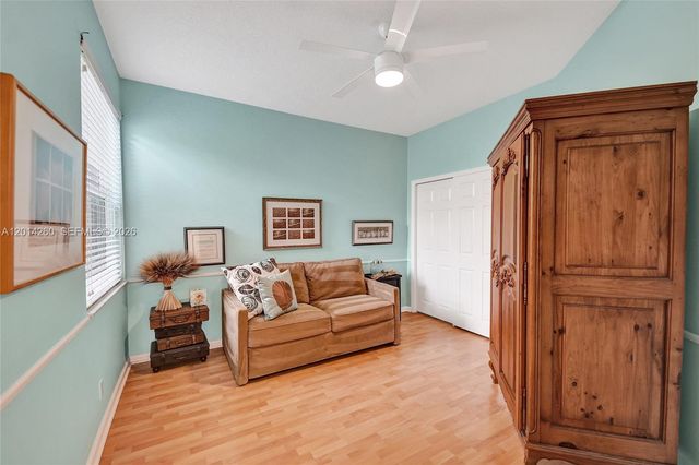 1640 Island Way, Weston, FL 33326