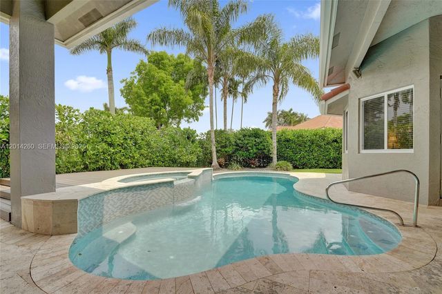 1640 Island Way, Weston, FL 33326