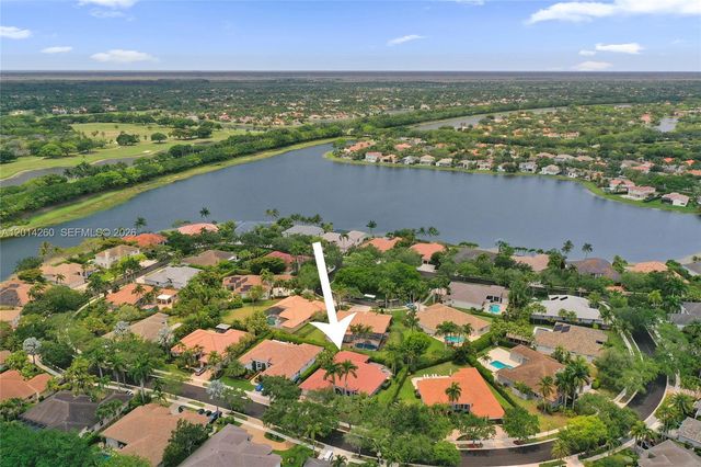 1640 Island Way, Weston, FL 33326