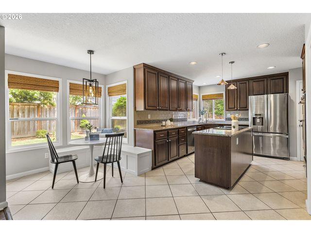 7101 Sw GLENWOOD Ct, Wilsonville, OR 97070