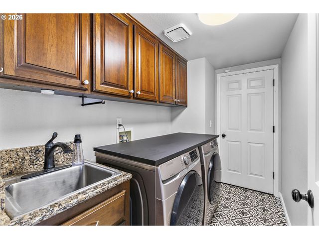 7101 Sw GLENWOOD Ct, Wilsonville, OR 97070