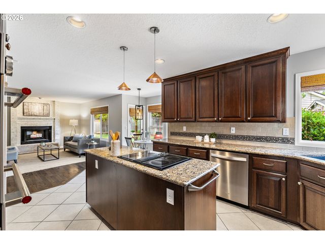 7101 Sw GLENWOOD Ct, Wilsonville, OR 97070