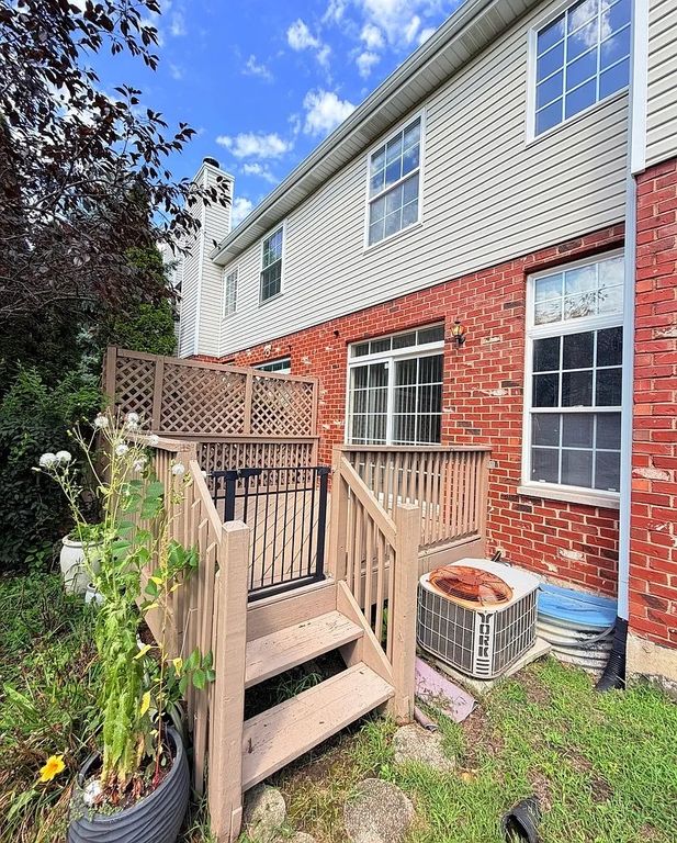 541 GOODWIN Drive, Bolingbrook, IL 60440 — photo 3