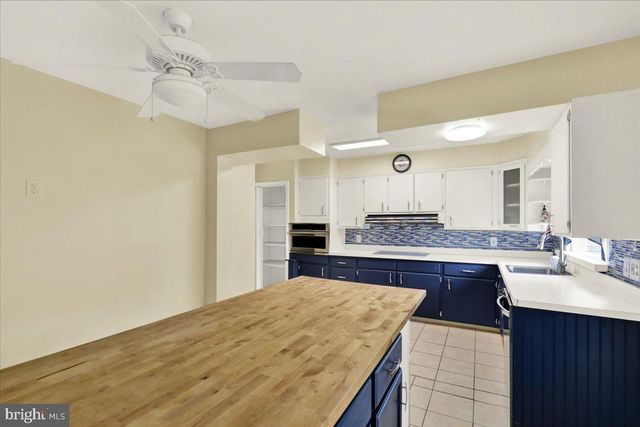 1601 OAK ST, Lebanon, PA 17042
