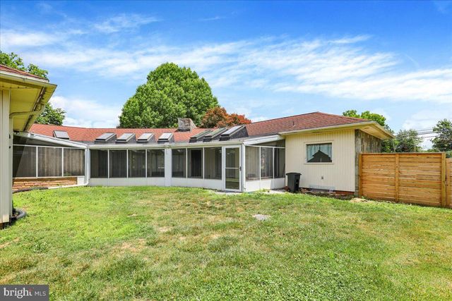 1601 OAK ST, Lebanon, PA 17042