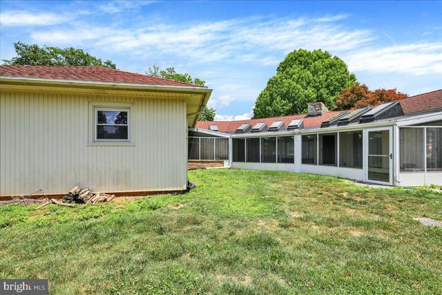 1601 OAK ST, Lebanon, PA 17042