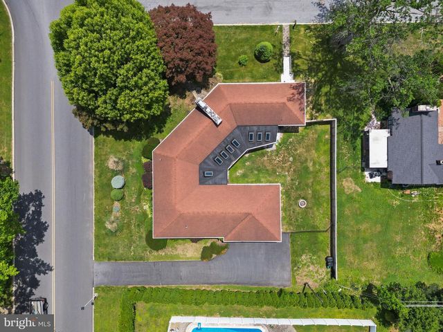 1601 OAK ST, Lebanon, PA 17042