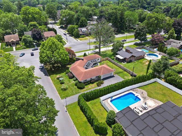 1601 OAK ST, Lebanon, PA 17042
