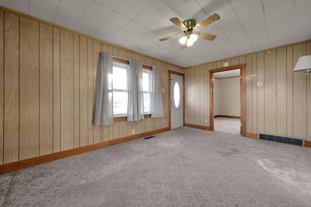 1303 S Pickaway Street, Circleville, OH 43113