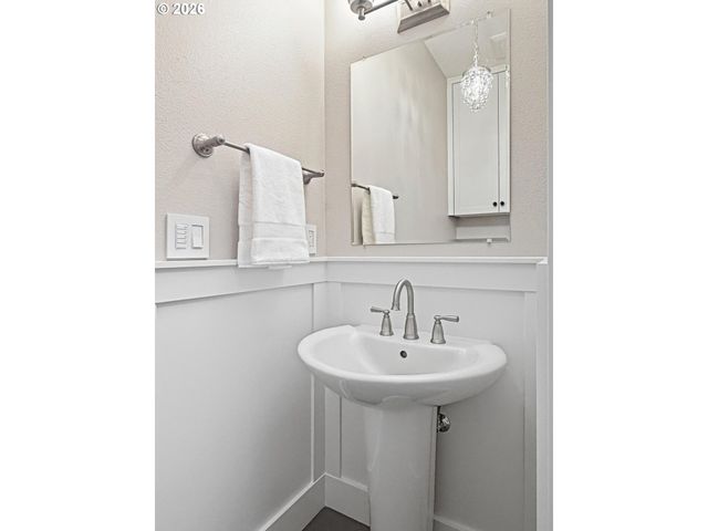 16461 Sw 132ND Ter, Tigard, OR 97224