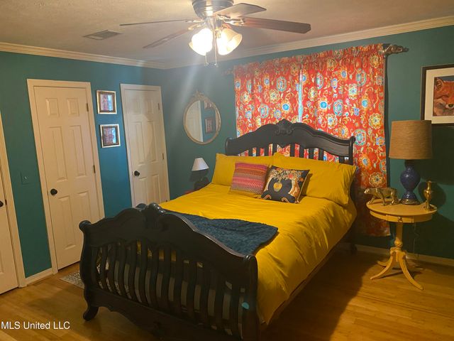 124 N Brighton Drive, Jackson, MS 39211