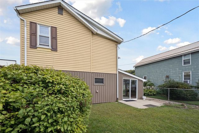 332 E Market St, Blairsville Area, PA 15717