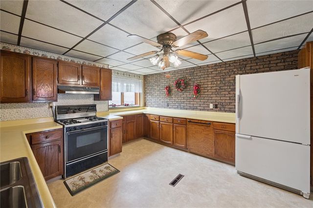 332 E Market St, Blairsville Area, PA 15717