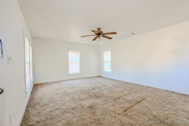 402 E Main Street, Wilburton, OK 74578
