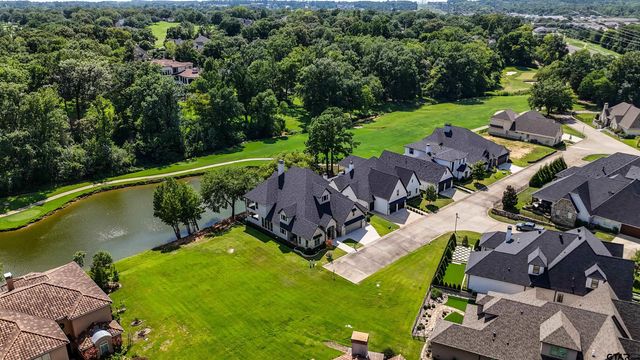 852 Laguna Dr., Tyler, TX 75703