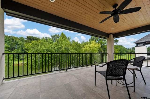 852 Laguna Dr., Tyler, TX 75703