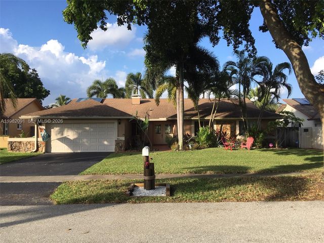 8421 SW 28th St 0, Davie, FL 33328