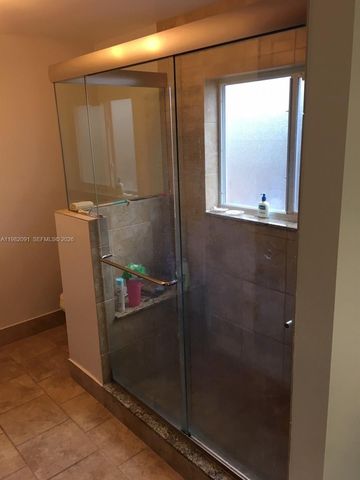 8421 SW 28th St 0, Davie, FL 33328