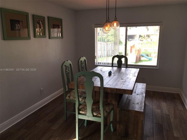 8421 SW 28th St 0, Davie, FL 33328