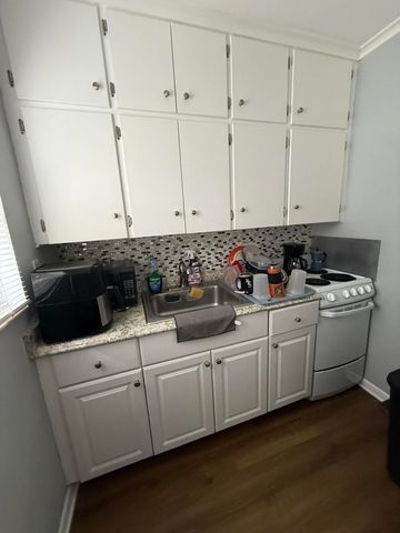 317 N H Street B, Lake Worth Beach, FL 33460