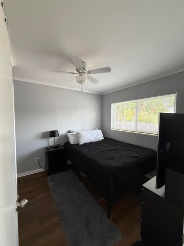 317 N H Street B, Lake Worth Beach, FL 33460