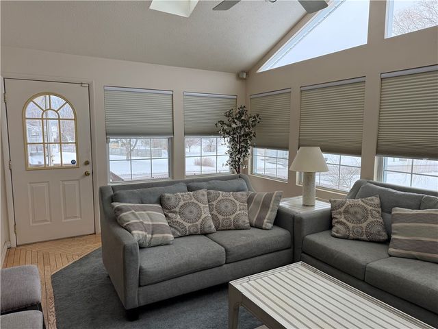 325 Meadowbrook Parkway East, Horseheads, NY 14845