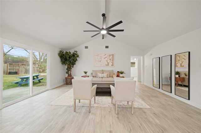 10903 Dunlap Street, Houston, TX 77096