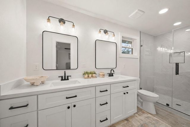 10903 Dunlap Street, Houston, TX 77096