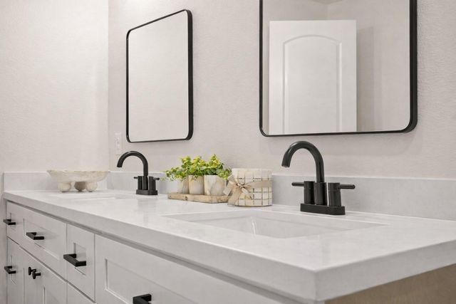 10903 Dunlap Street, Houston, TX 77096